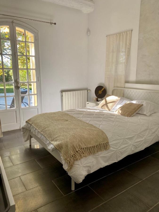 Bastide De Gueissard Bed & Breakfast Сен Сир сюр Мер Екстериор снимка